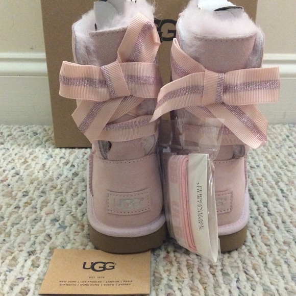 🆕 Authentic blush pink UGG bailey bow boots - Picture 4 of 8